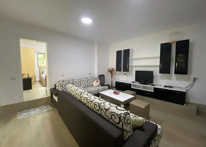 Apartment Central Stay Tirana *